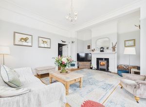Sitting Room- click for photo gallery